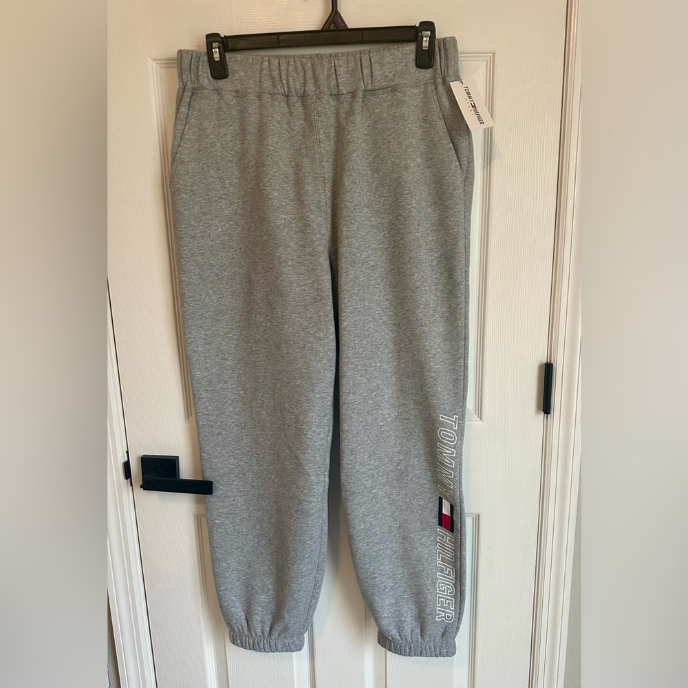 Brand New Tommy Hilfiger Women's Full Length Jogger Pant Sz XL Gray 60% cotton